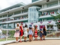 Arlington Million Fashion at the Races
