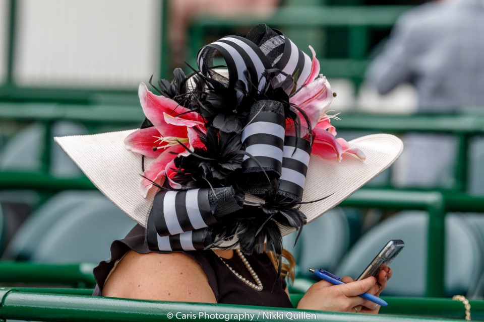 Kentucky-Derby-Fashion-at-the-Races-70