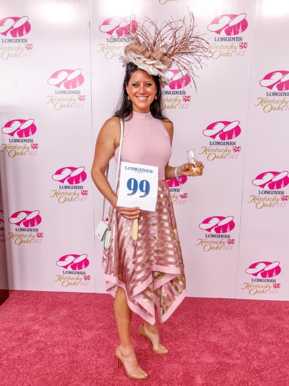 Fashion-at-the-Races-Kentucky-Oaks-Contest-54