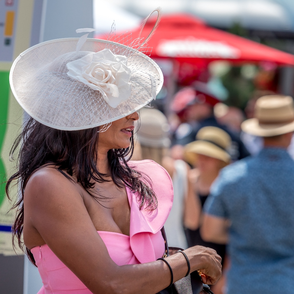 Queen's Plate Fashion at the Races011
