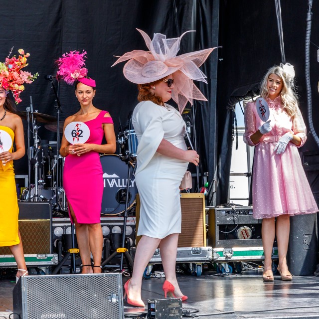 Queens-Plate-Fashion-at-the-Races-Competition-114