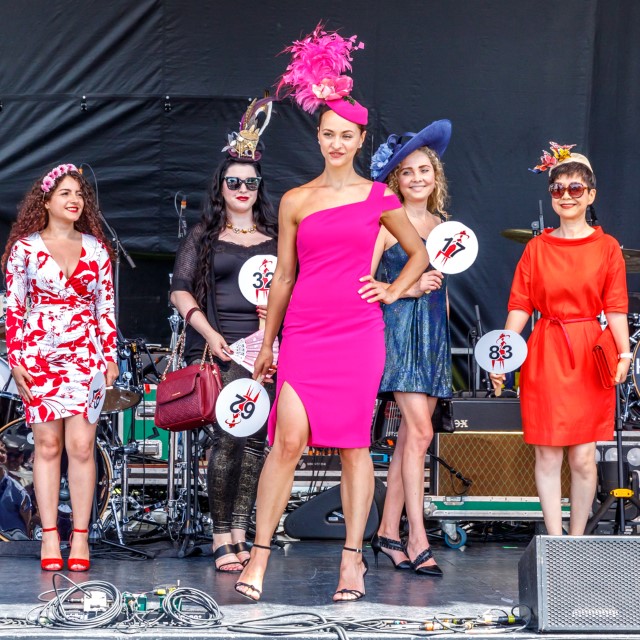 Queens-Plate-Fashion-at-the-Races-Competition-180