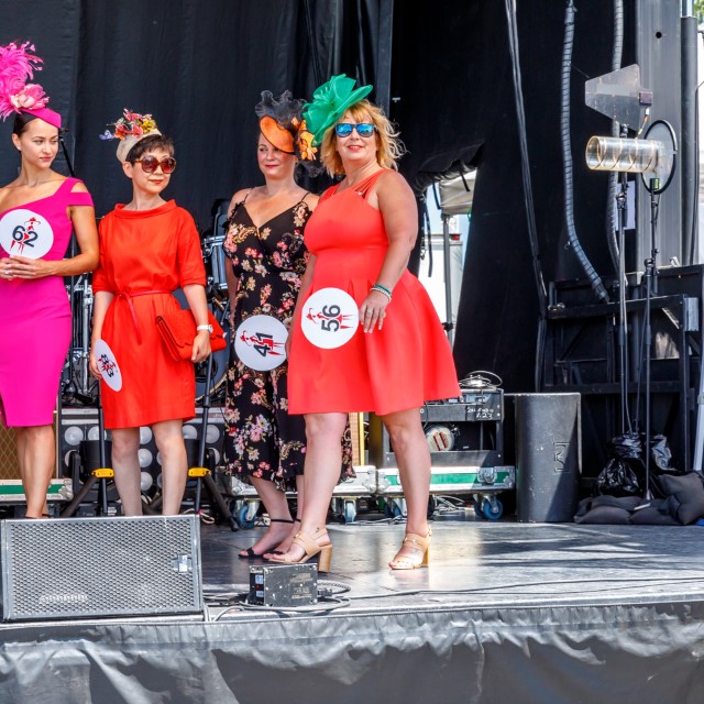 Queens-Plate-Fashion-at-the-Races-Competition-201