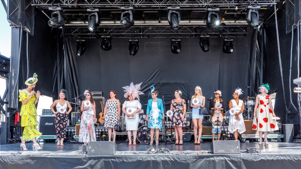 Queens-Plate-Fashion-at-the-Races-Competition-202