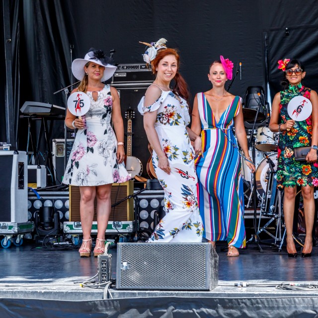 Queens-Plate-Fashion-at-the-Races-Competition-326