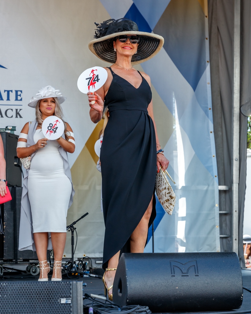 Fashion at the Races at Woodbine Queen's Plate Photo by Jesse Caris (125)