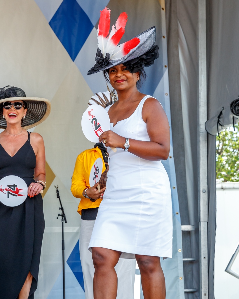 Fashion at the Races at Woodbine Queen's Plate Photo by Jesse Caris (13)