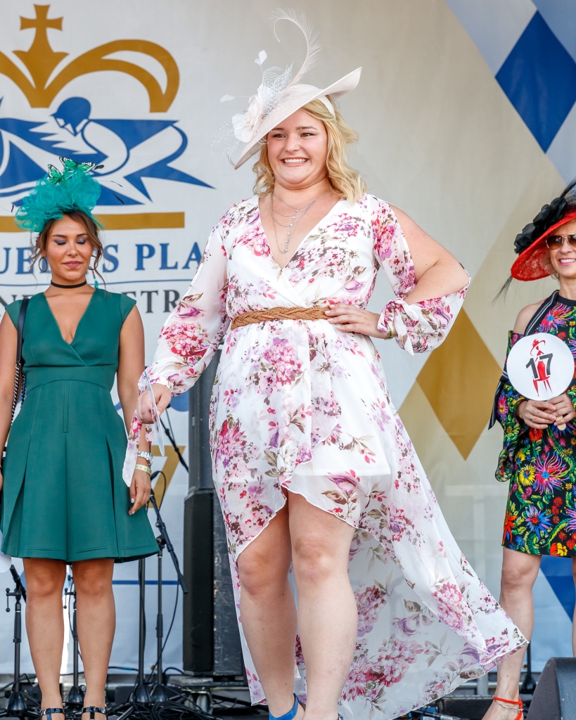 Fashion at the Races at Woodbine Queen's Plate Photo by Jesse Caris (132)