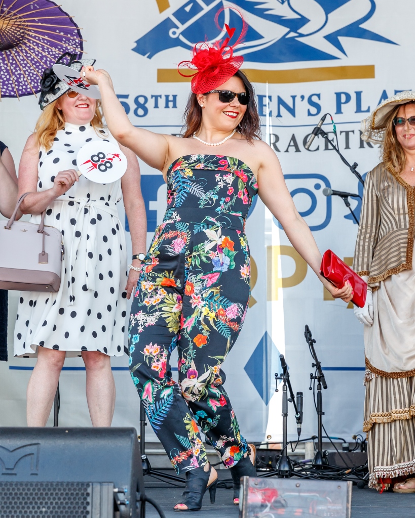 Fashion at the Races at Woodbine Queen's Plate Photo by Jesse Caris (153)