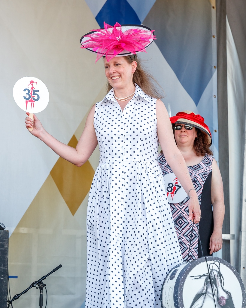 Fashion at the Races at Woodbine Queen's Plate Photo by Jesse Caris (155)