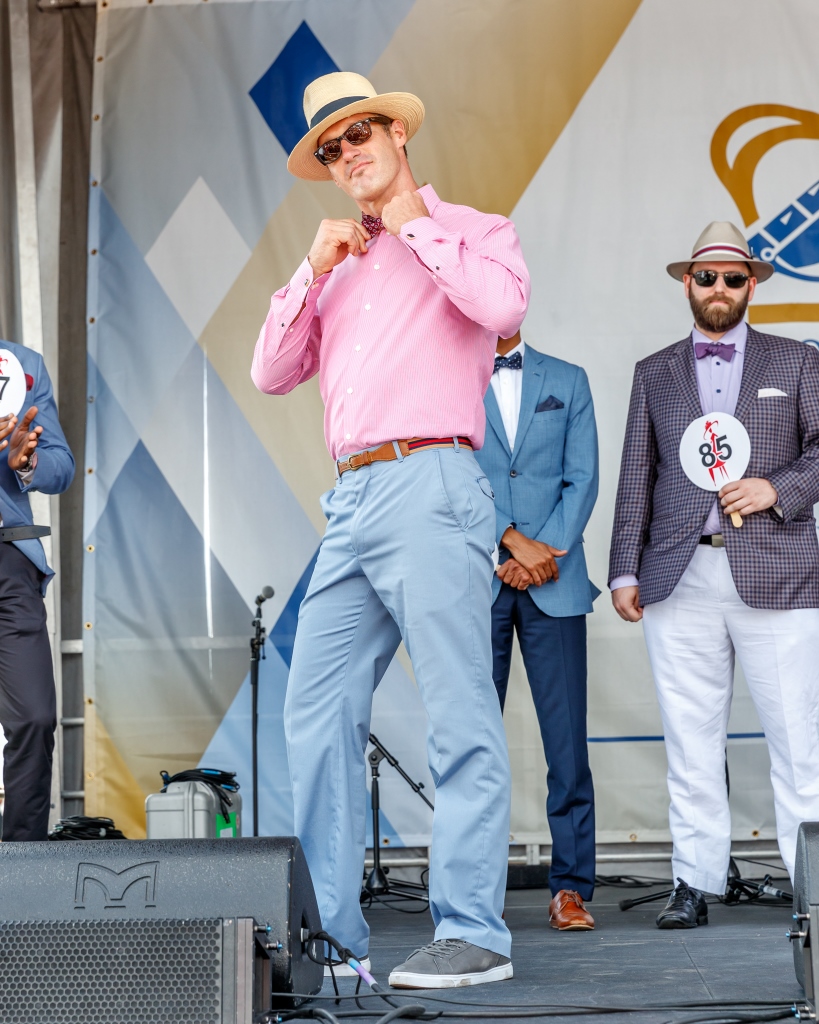 Fashion at the Races at Woodbine Queen's Plate Photo by Jesse Caris (81)